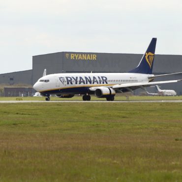 Airlines Can Group Flights Together On Fewer Planes Under Jet Fuel Saving Plans