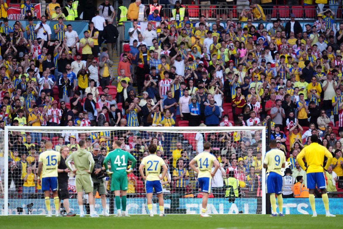 Man City Produce Dramatic Late Fightback To Reach Fourth Successive FA Cup Final
