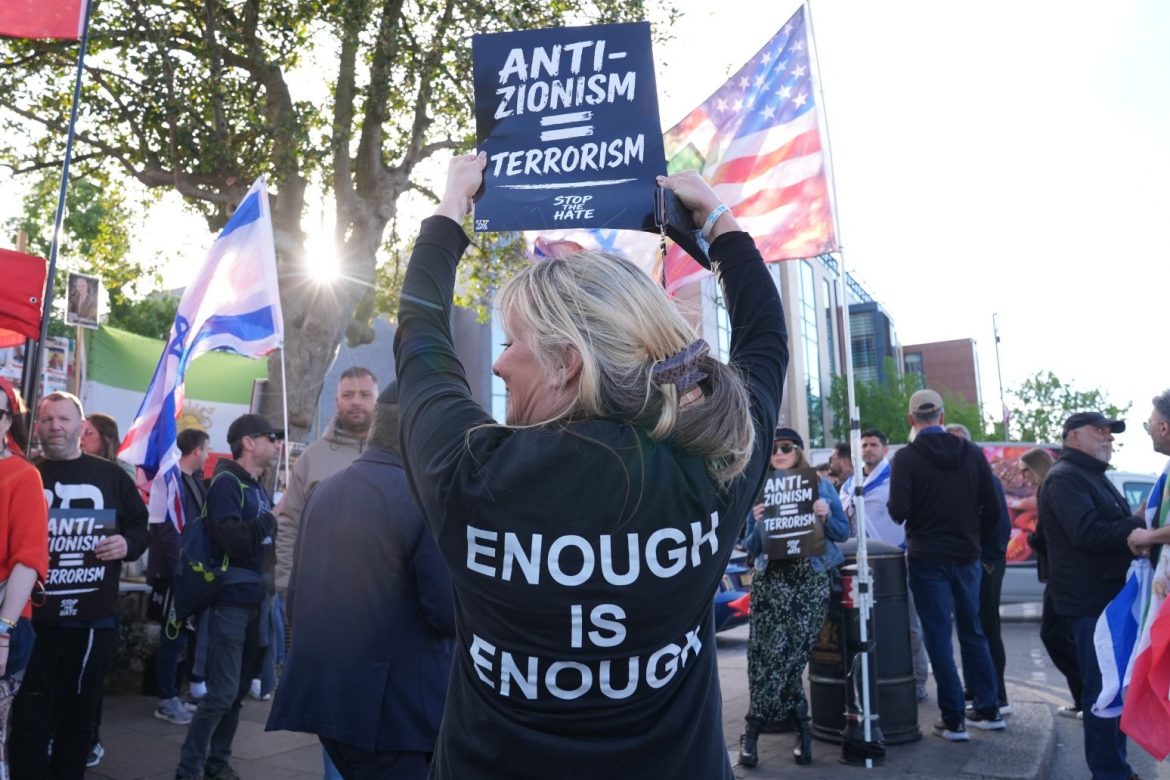 Government Announces 25m For Security After Golders Green Attack