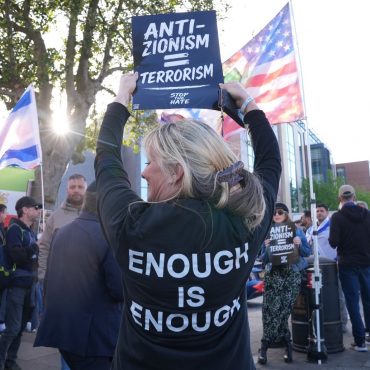 Government Announces 25m For Security After Golders Green Attack