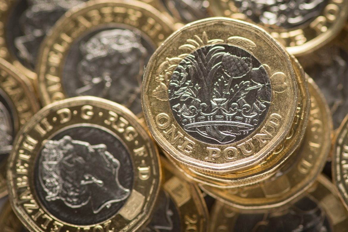 UK Economy Records Strongest Quarterly Growth In A Year