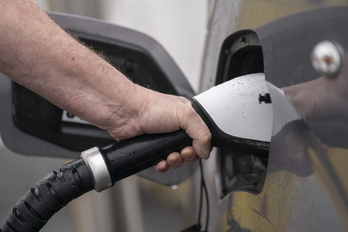 Sales Of Electric Used Cars Up 32 To Hit Record Level