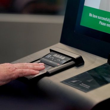 UK Holidaymakers Preparing For European Border Delays Because Of EES  Poll