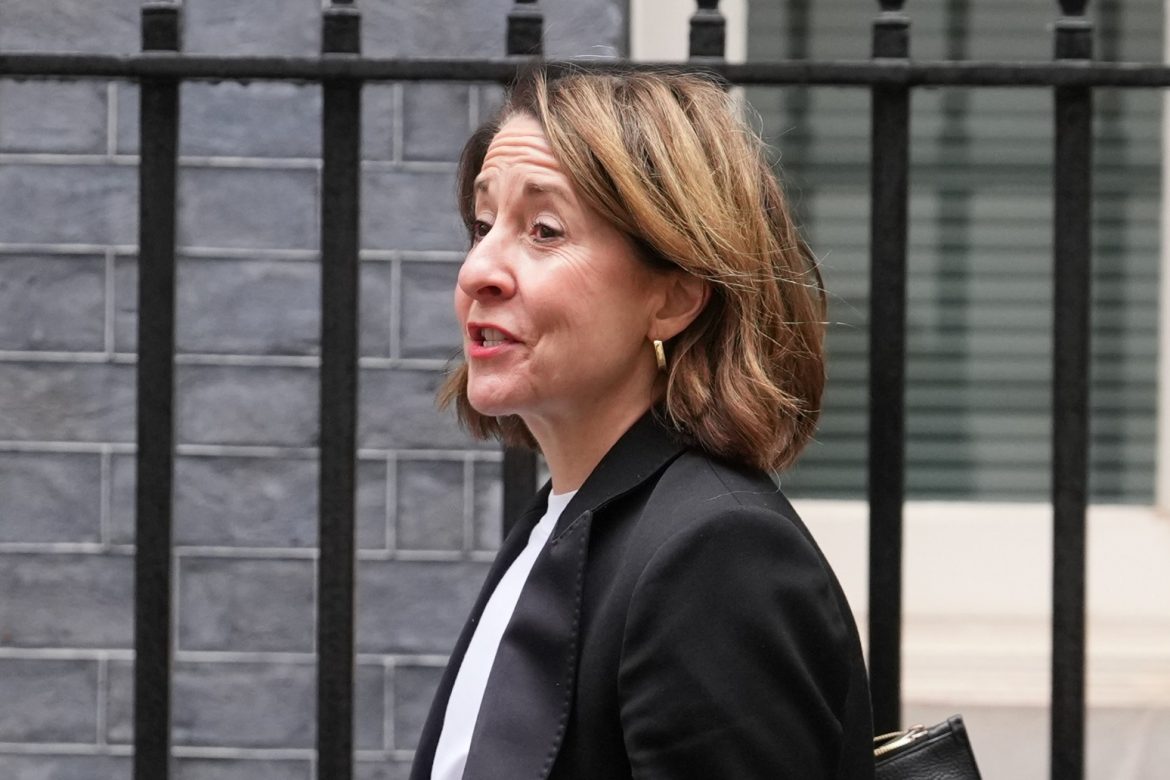 Nine In 10 Parents Back Social Media Ban For Children Says Technology Secretary