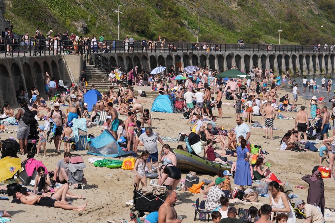 Hottest May Day For 79 Years