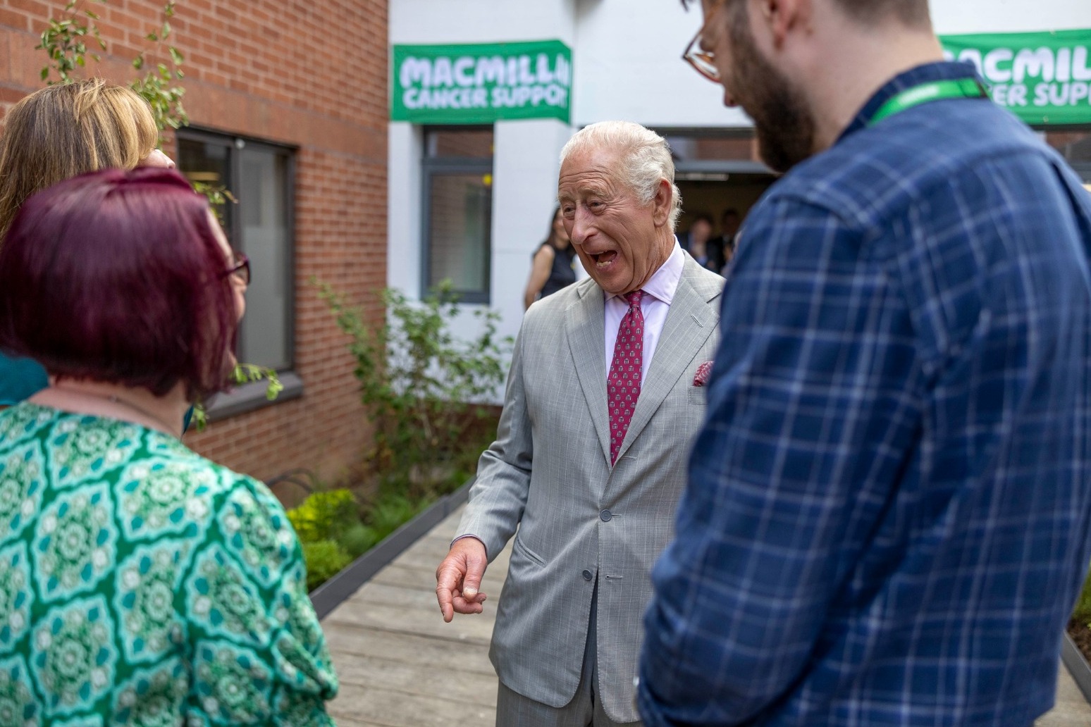 King Has Instant Bond With Cancer Patients During Visit To New Hospital Centre