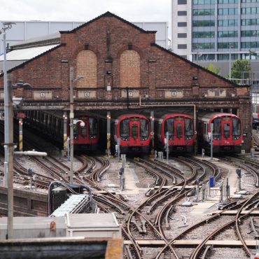 Travel Disruption As Tube Drivers Stage Second Strike Of The Week
